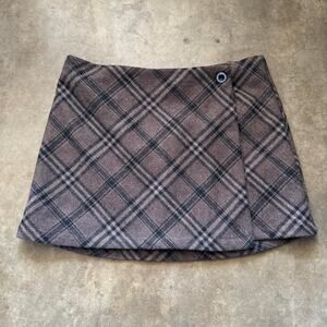 Brown unif witz skirt
